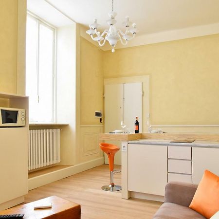 Stella Polare - Luxury Apartment Lucca Bagian luar foto